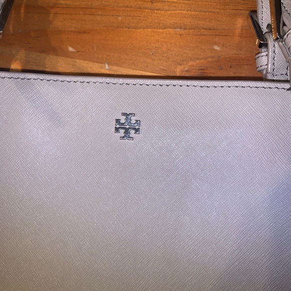 Tory Burch Triple Compartment Italian Pebbled Leather Tote Bag Taupe Color - Picture 3 of 12